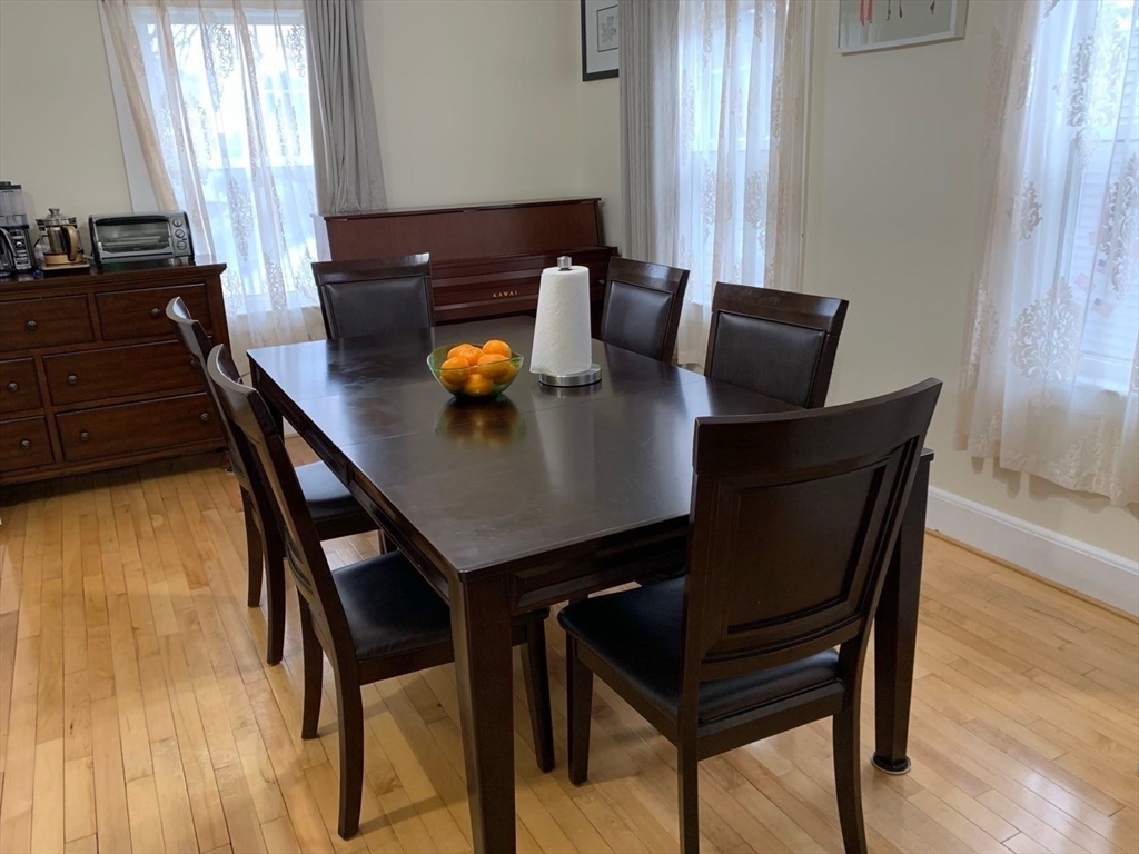 292 Billings Road Quincy, MA 02170 - Photo 3 of 20