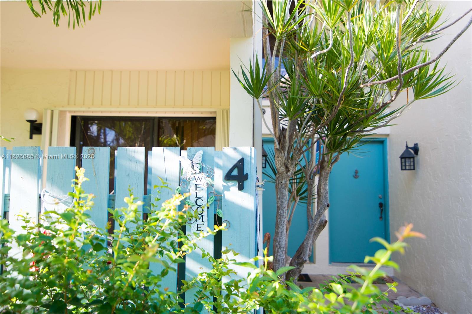 87200 Overseas Highway, Unit E4 Islamorada, FL 33036 - Photo 11 of 40