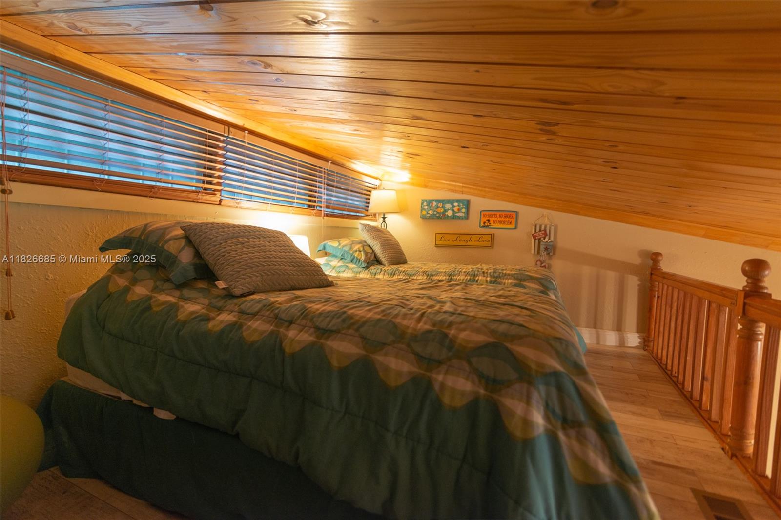 87200 Overseas Highway, Unit E4 Islamorada, FL 33036 - Photo 16 of 40