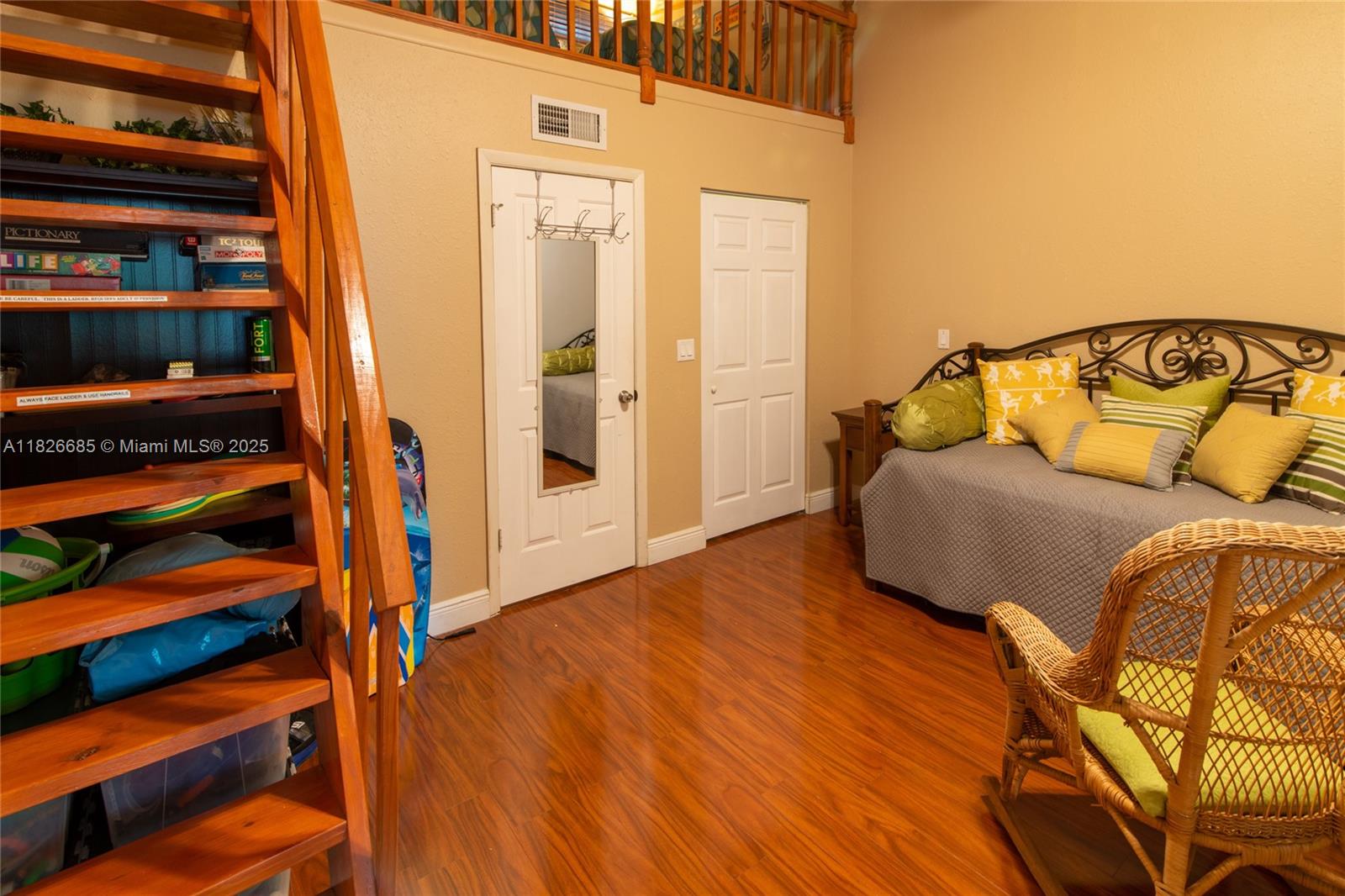 87200 Overseas Highway, Unit E4 Islamorada, FL 33036 - Photo 17 of 40