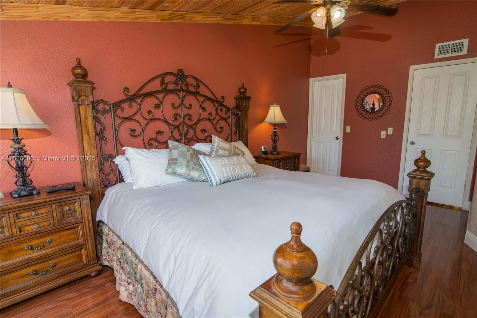 87200 Overseas Highway, Unit E4 Islamorada, FL 33036 - Photo 28 of 40