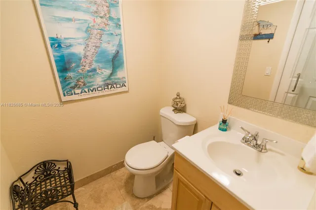 $3,750 | 87200 Overseas Highway, Unit E4, Islamorada, FL 33036