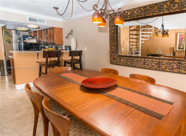 $3,750 | 87200 Overseas Highway, Unit E4, Islamorada, FL 33036