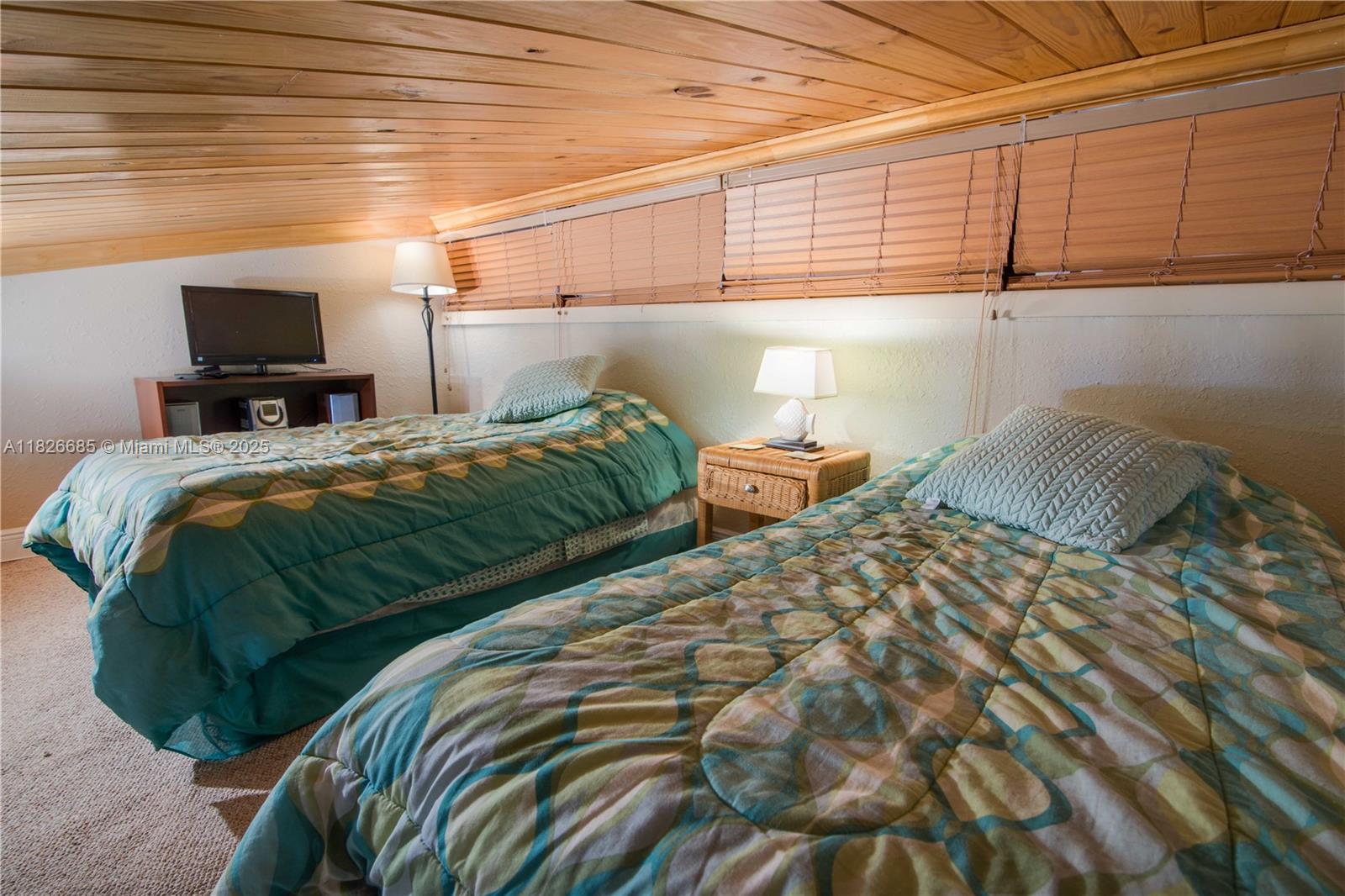 87200 Overseas Highway, Unit E4 Islamorada, FL 33036 - Photo 35 of 40