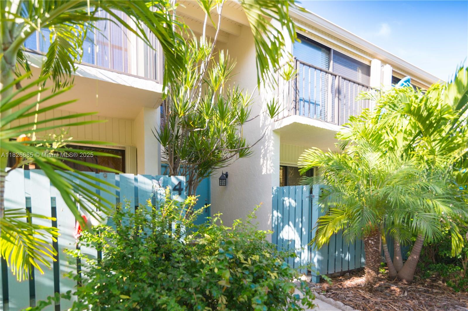 87200 Overseas Highway, Unit E4 Islamorada, FL 33036 - Photo 4 of 40