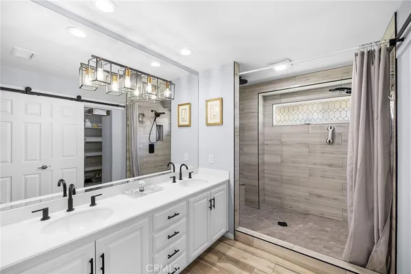 $614,999 | 38335 Oaktree Loop, Murrieta, CA 92562