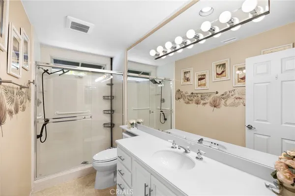 $614,999 | 38335 Oaktree Loop, Murrieta, CA 92562