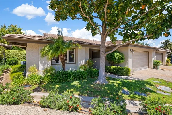 $614,999 | 38335 Oaktree Loop, Murrieta, CA 92562