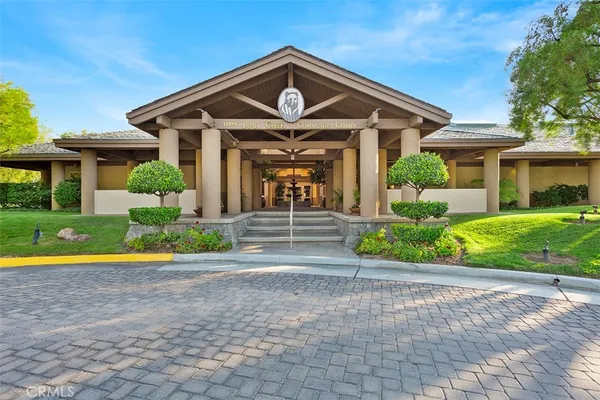 $614,999 | 38335 Oaktree Loop, Murrieta, CA 92562