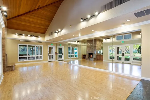 $614,999 | 38335 Oaktree Loop, Murrieta, CA 92562