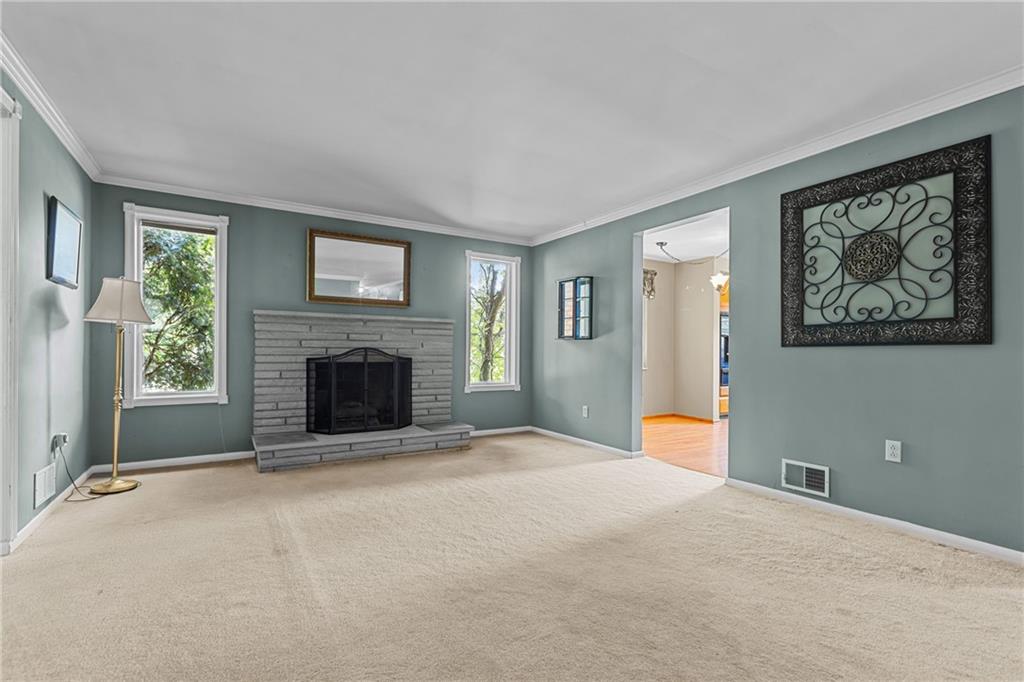 1365 Venetia Road Eighty Four, PA 15330 - Photo 3 of 30 Living Room 1365 Venetia Rd