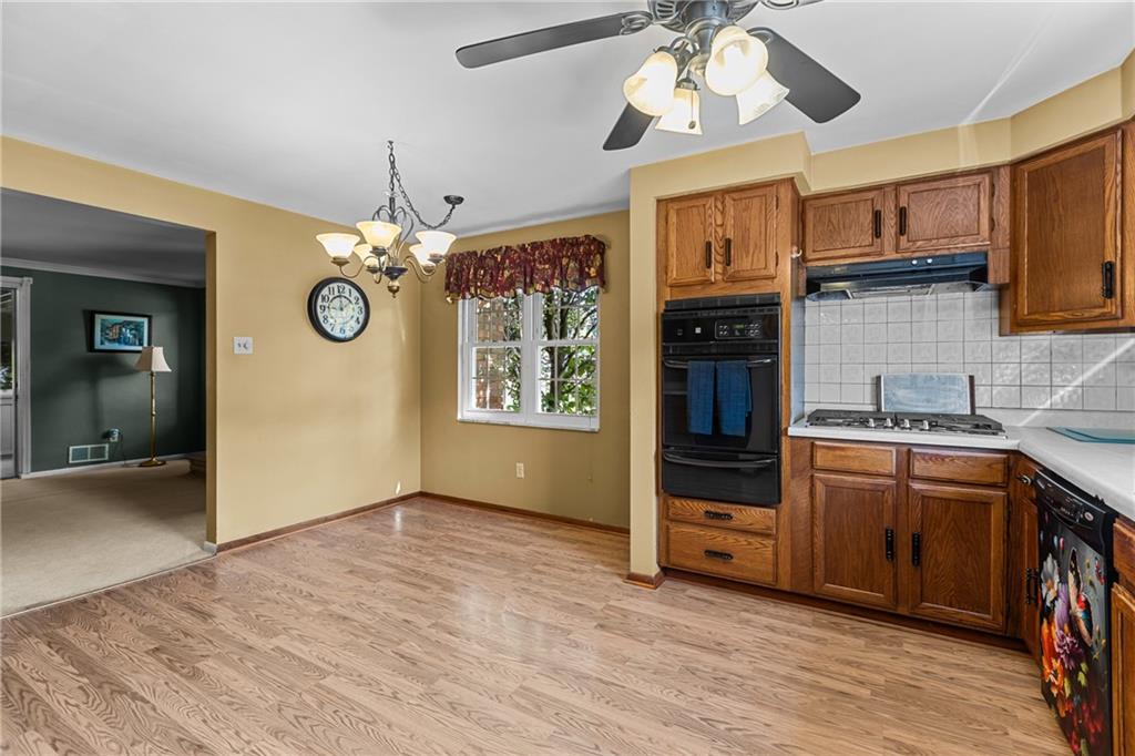 1365 Venetia Road Eighty Four, PA 15330 - Photo 10 of 30 Kitchen 1365 Venetia Rd