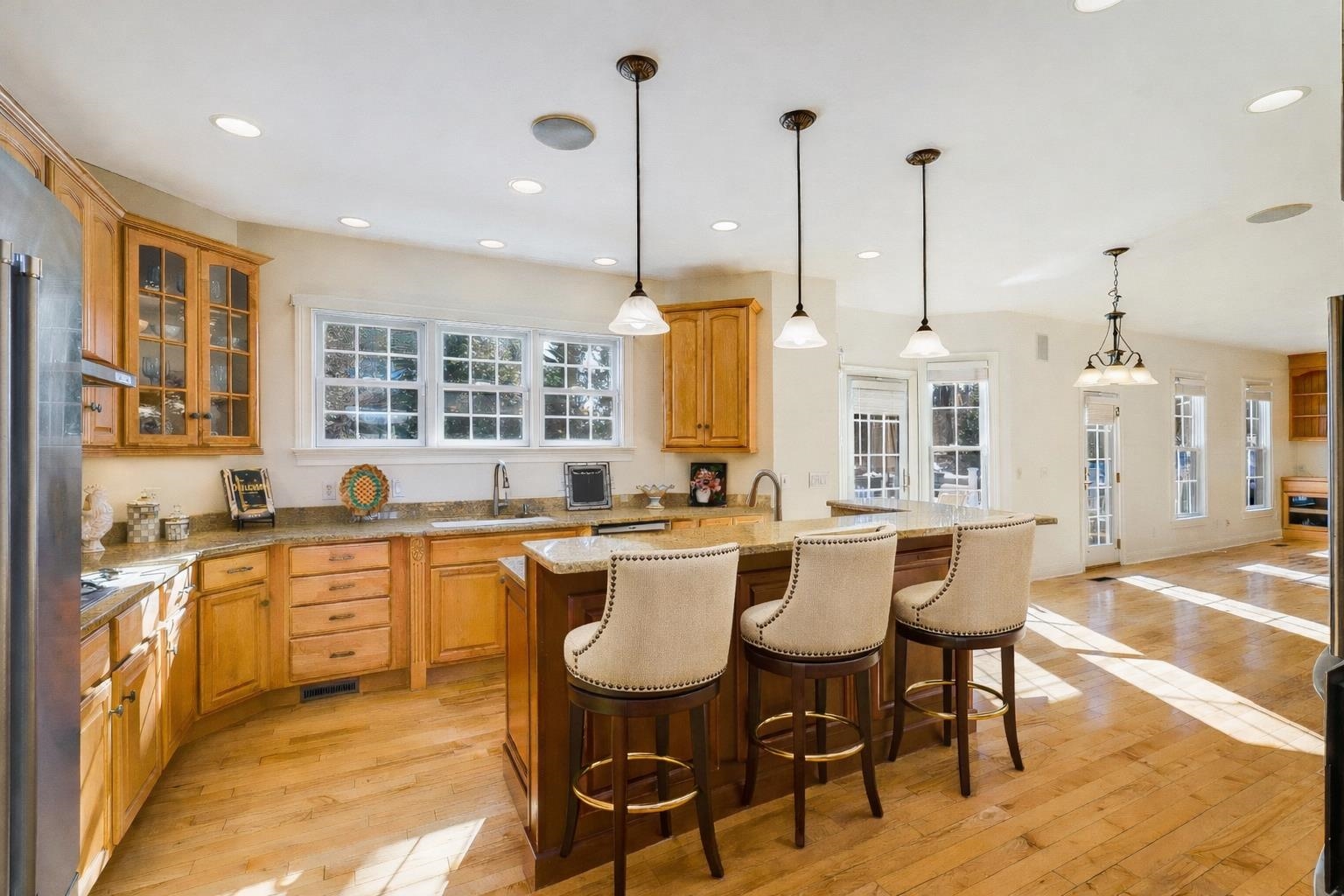 3525 Traveler Road Harrisonburg, VA 22801 - Photo 25 of 72 a large kitchen with a table and chairs