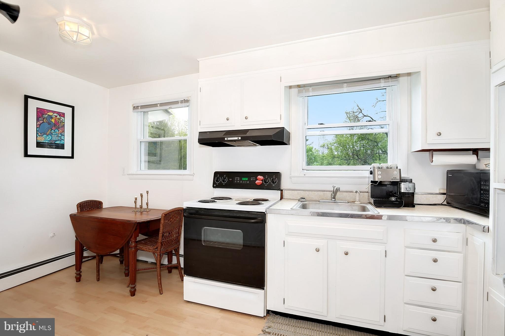 5095 Green Bridge Road Dayton, MD 21036 - Photo 20 of 29 Kitchen