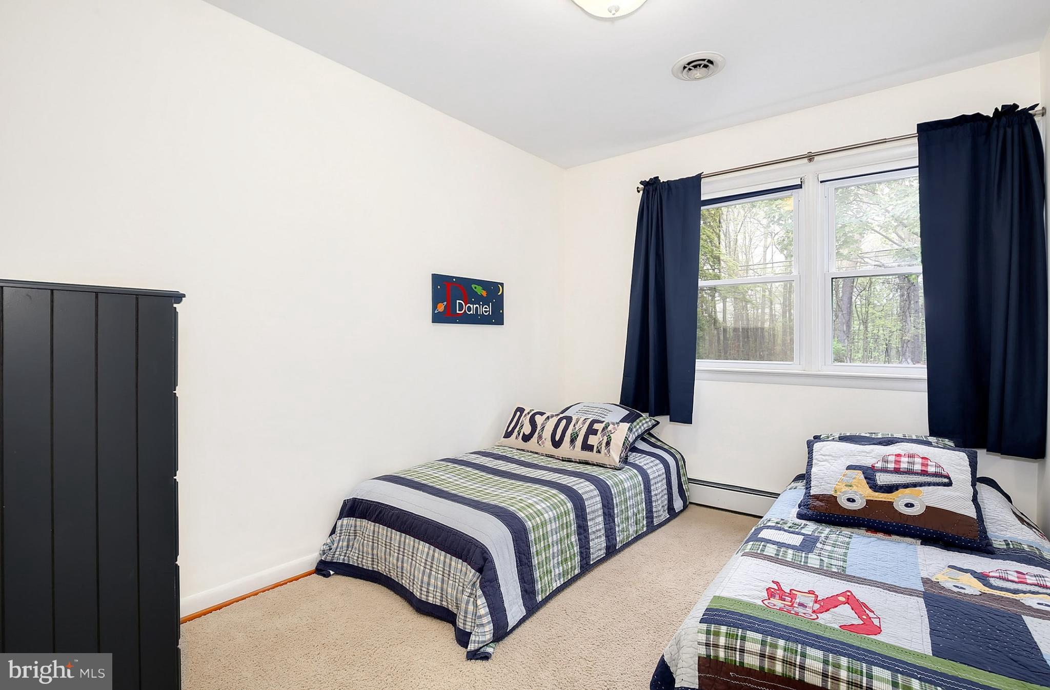 5095 Green Bridge Road Dayton, MD 21036 - Photo 8 of 29 Bedroom