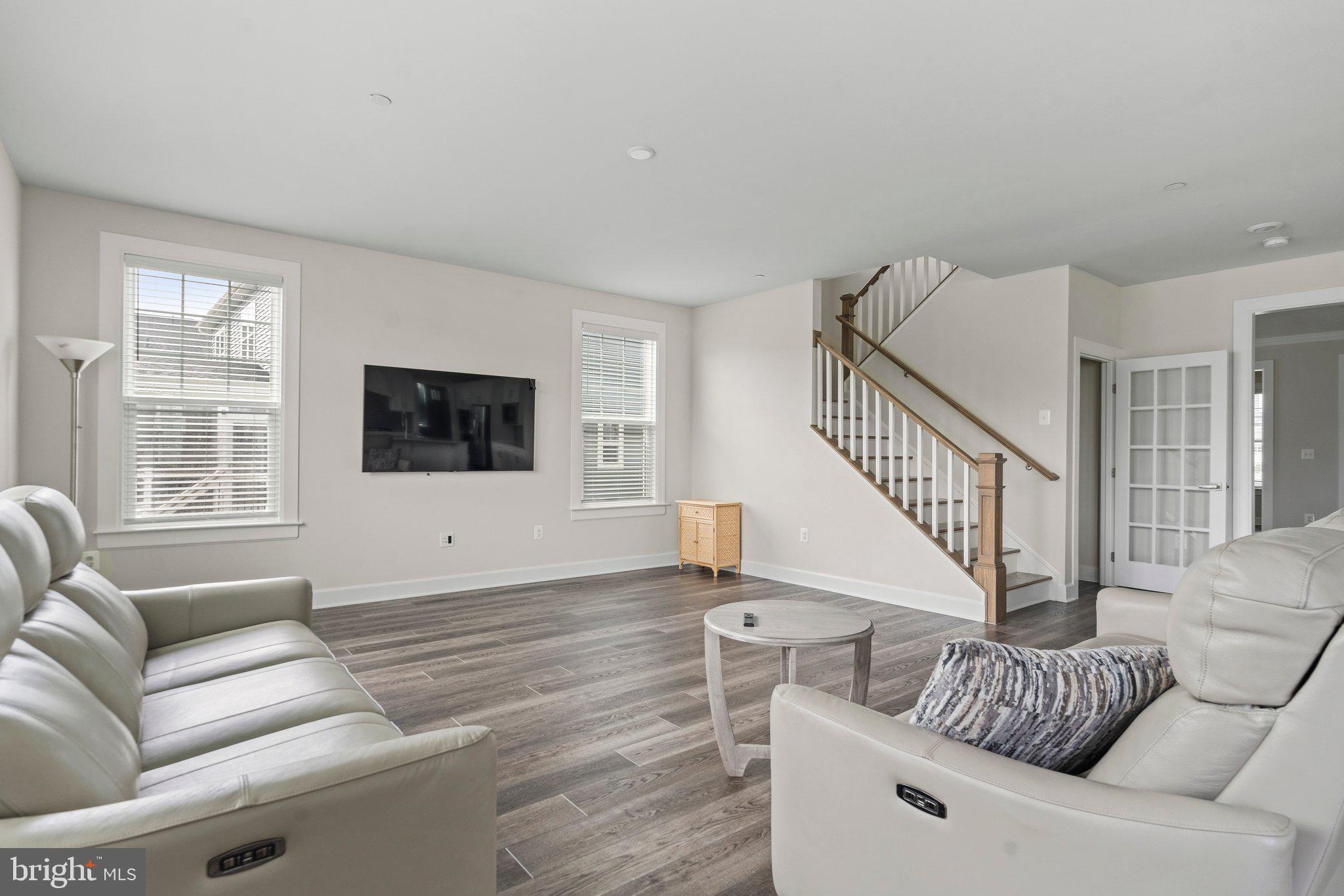 11151 Eugene Avenue Fulton, MD 20759 - Photo 7 of 59 Family room