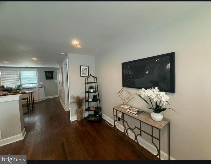 615 47th Street Baltimore, MD 21224 - Photo 7 of 33
