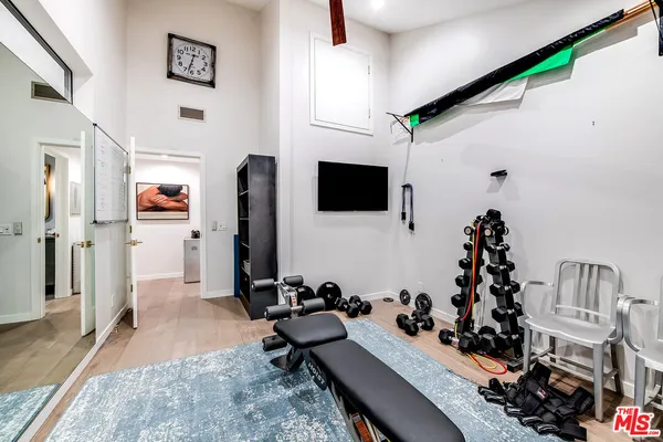 $9,750 | 4635 Clybourn Avenue, Toluca Lake, CA 91602