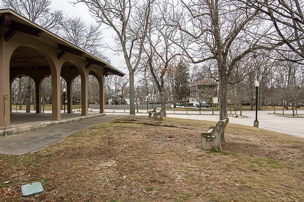 $2,295 | 3 Atlantic Avenue, Attleboro, MA 02703