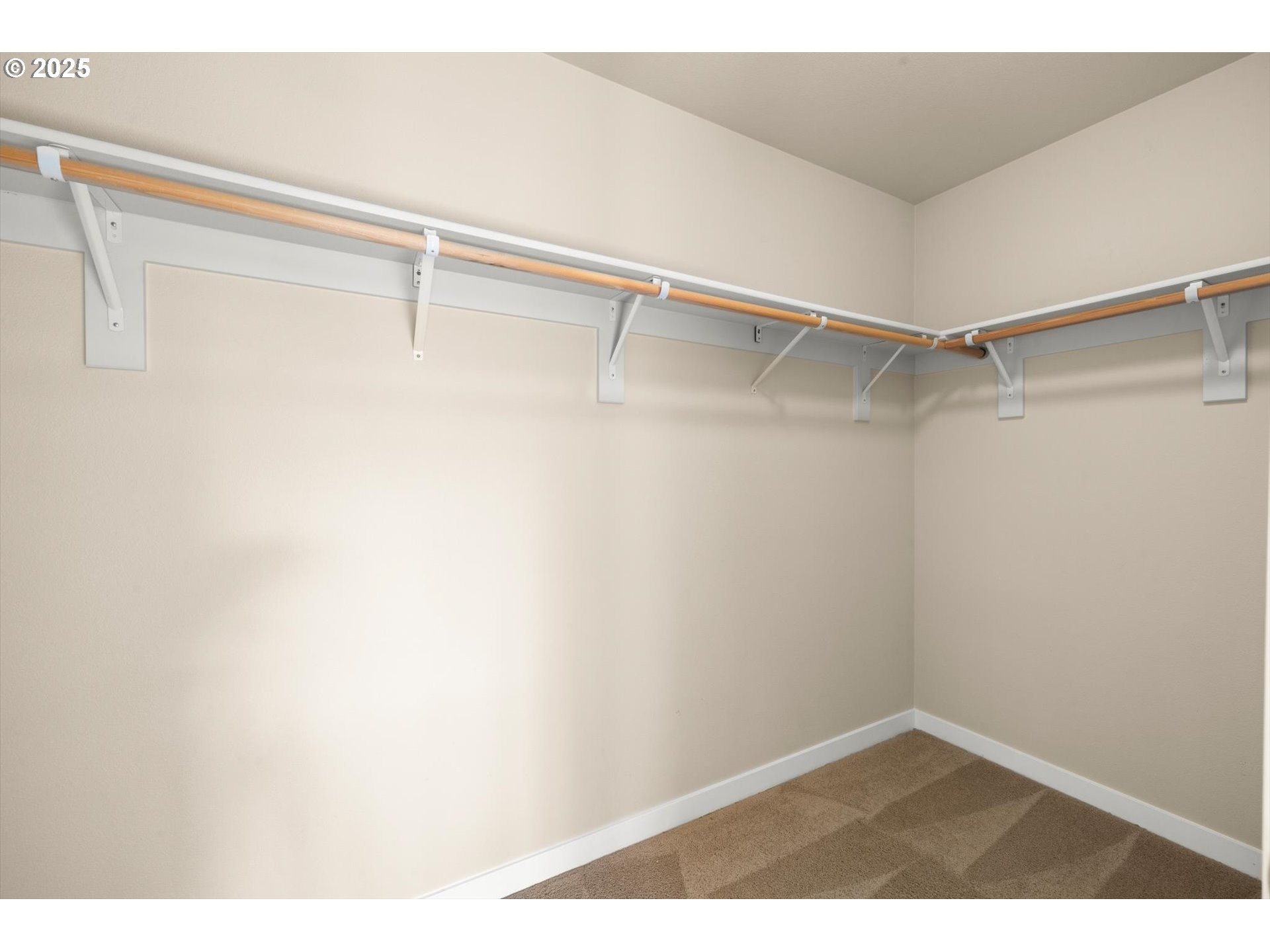 16865 Southwest Romeo Terrace Portland, OR 97224 - Photo 17 of 33 Gallery Image 17