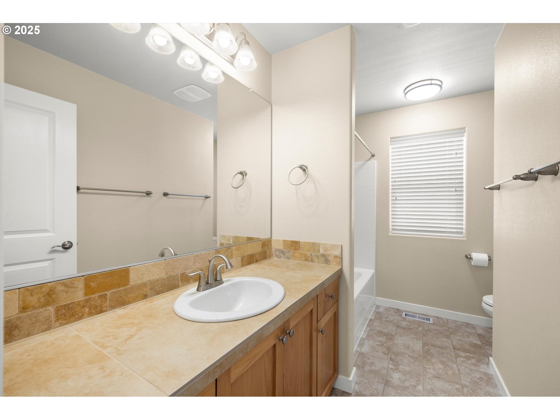 16865 Southwest Romeo Terrace Portland, OR 97224 - Photo 23 of 33 Gallery Image 23