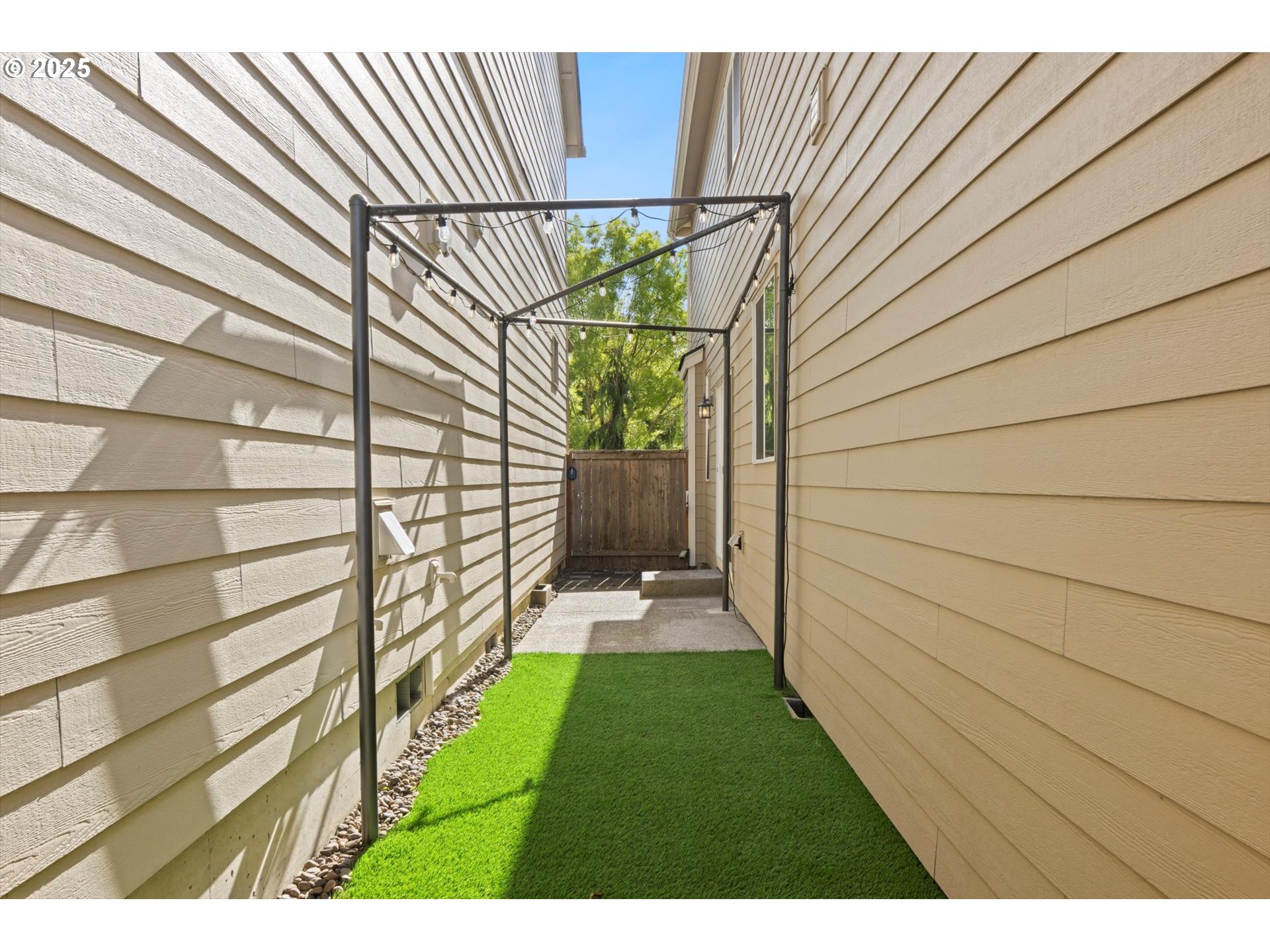 16865 Southwest Romeo Terrace Portland, OR 97224 - Photo 27 of 33 Gallery Image 27