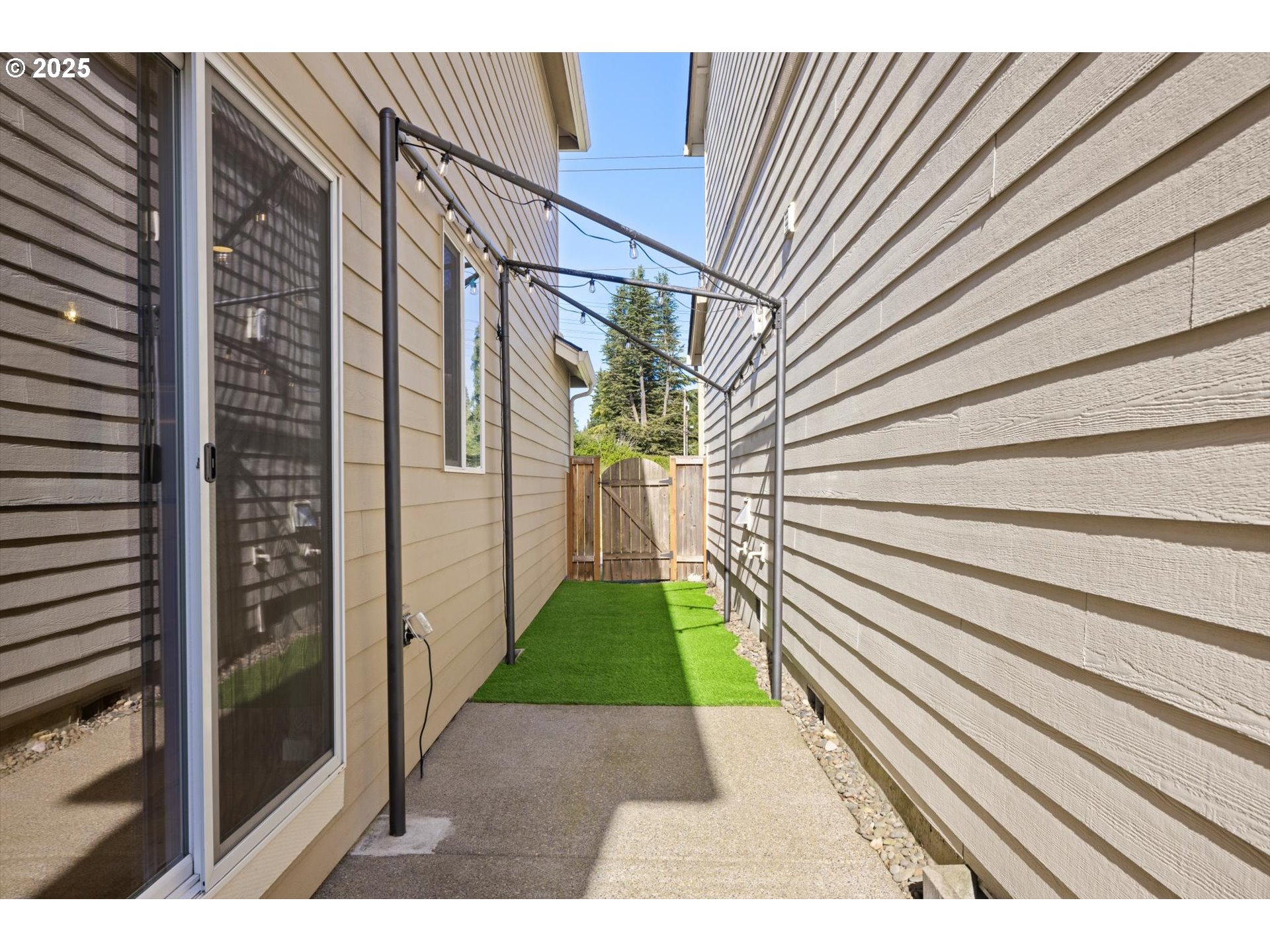16865 Southwest Romeo Terrace Portland, OR 97224 - Photo 28 of 33 Gallery Image 28