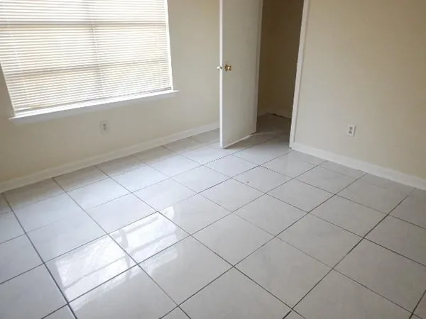 $2,450 | 3441 Catalina Drive, New Orleans, LA 70114