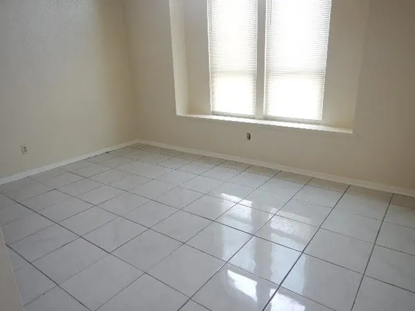 $2,450 | 3441 Catalina Drive, New Orleans, LA 70114