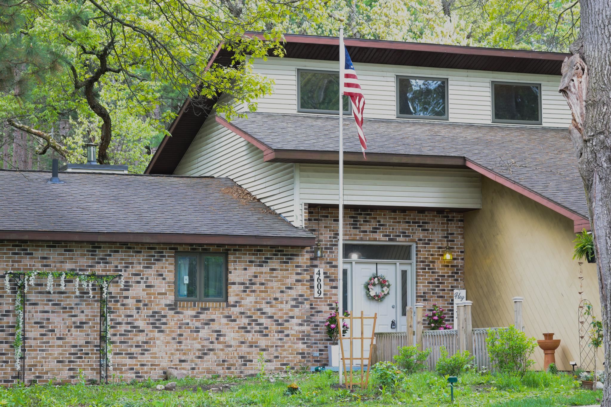 W4609 South Pearl Lake Road Redgranite, WI 54970 - Photo 2 of 28