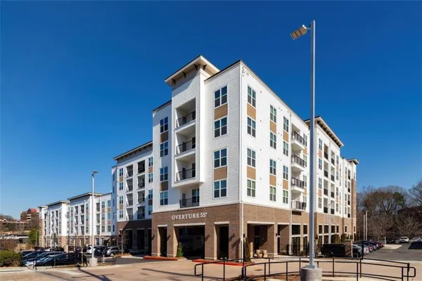 $2,115 | 1927 Powers Ferry Road, Unit 522, Atlanta, GA 30339