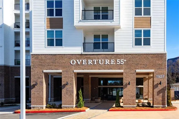 $2,115 | 1927 Powers Ferry Road, Unit 522, Atlanta, GA 30339