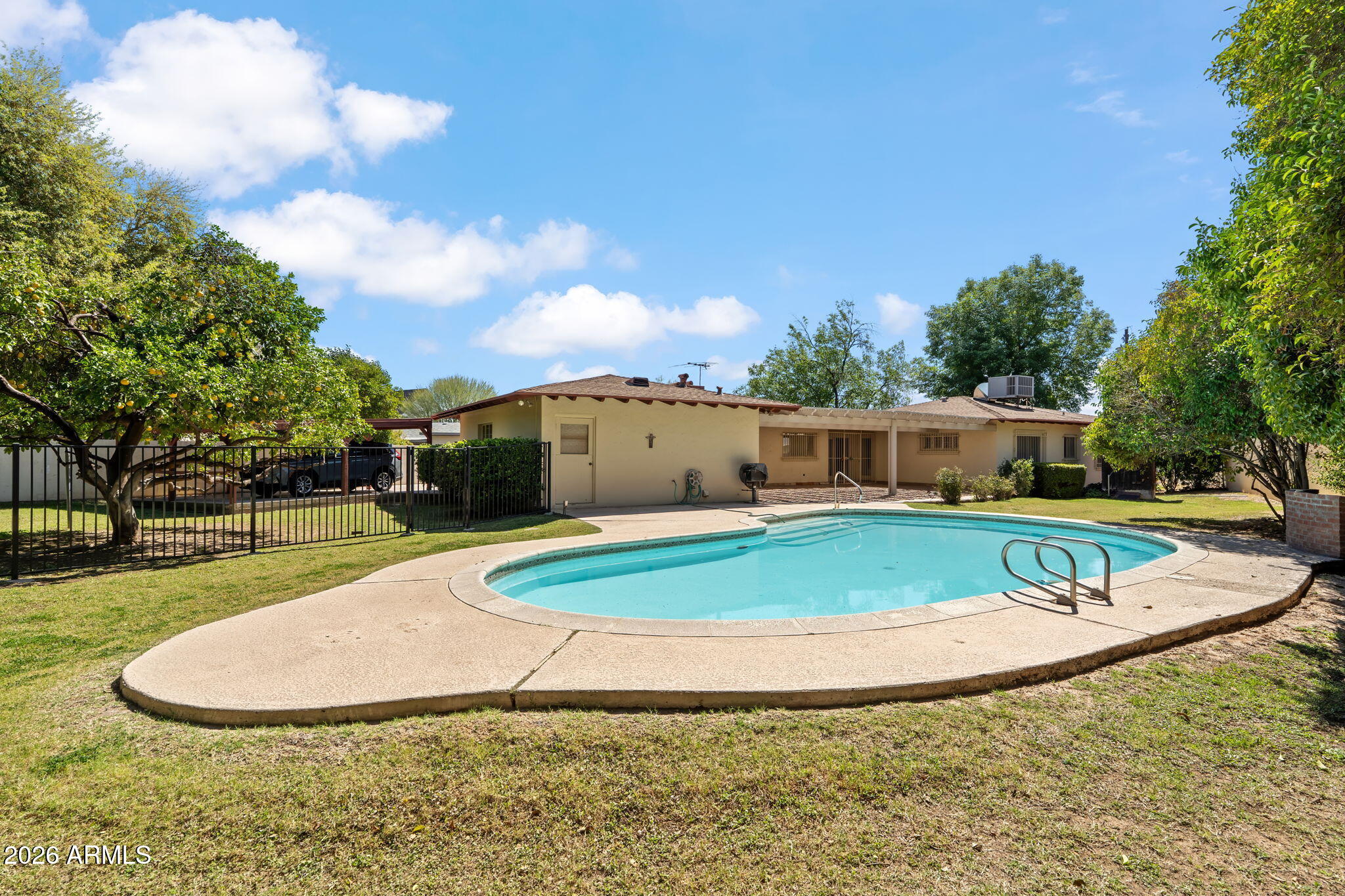 102 East Bethany Home Road Phoenix, AZ 85012 - Photo 26 of 29 48-web-or-mls-DSC_8048