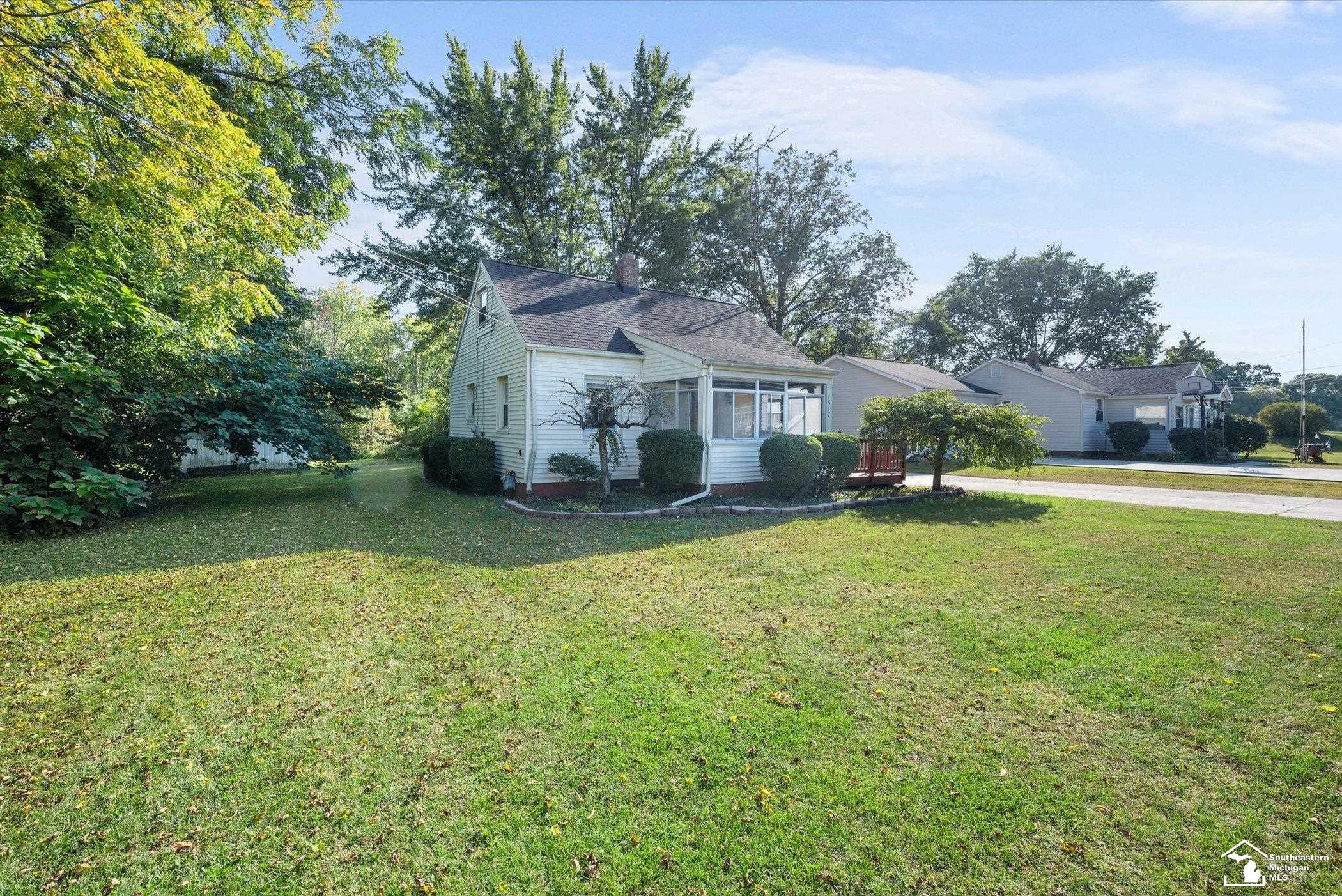 1517 West Temperance Road Temperance, MI 48182 - Photo 2 of 31 Gallery Image 2