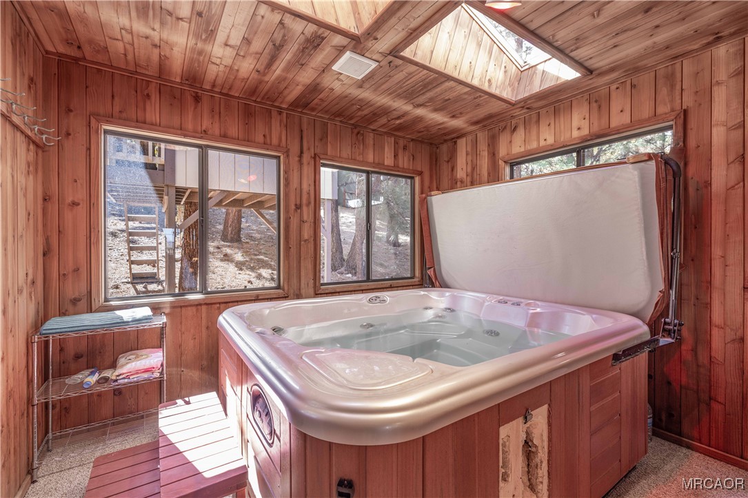 1411 Klamath Road Big Bear City, CA 92314 - Photo 27 of 39