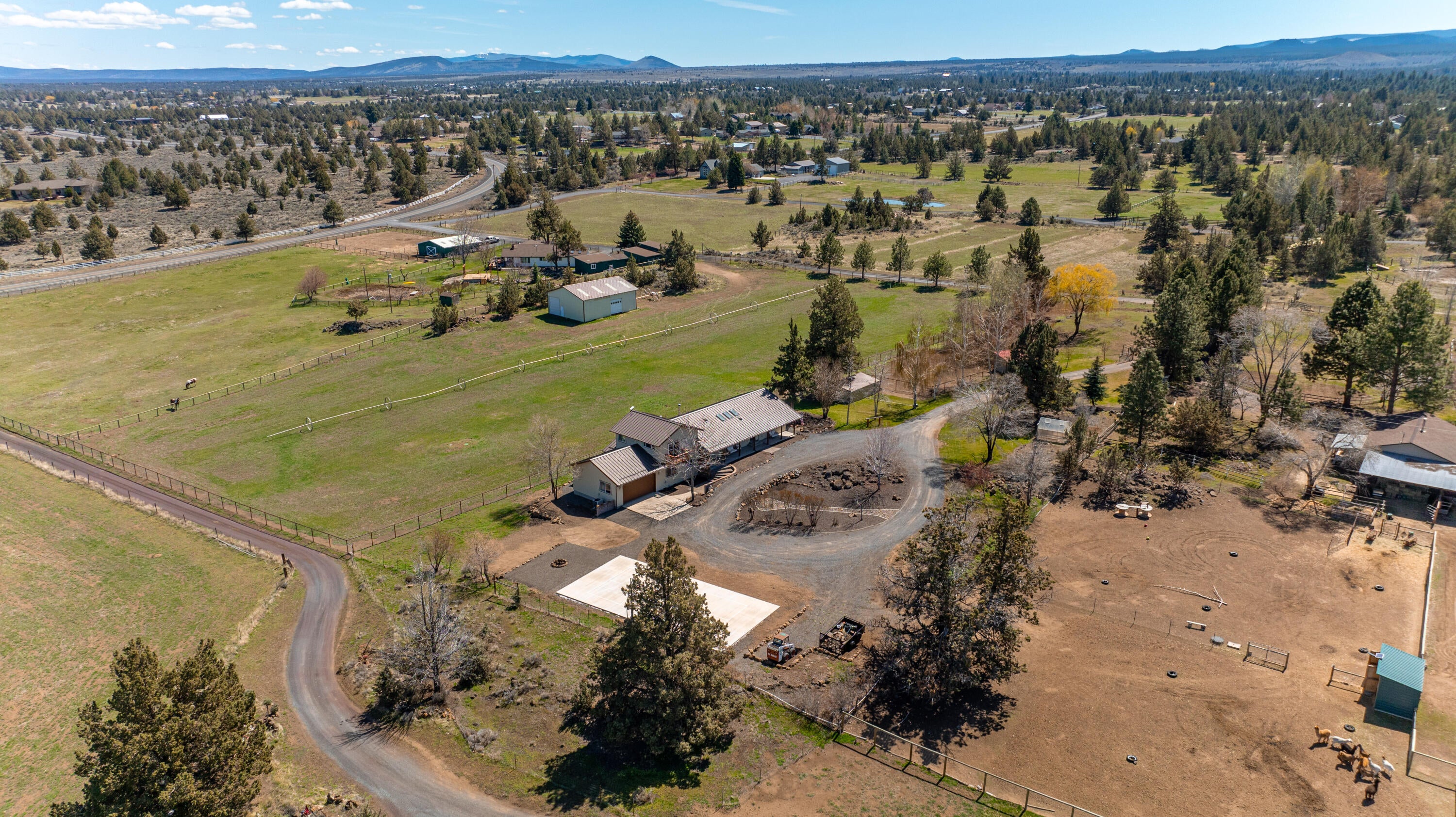 61265 Ward Road Bend, OR 97702 - Photo 40 of 66 48-print-Riley Visuals-23