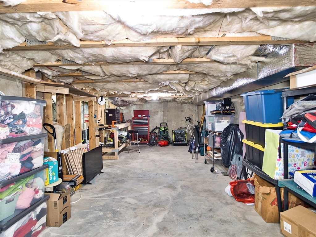40 Winchester Lane, Unit 9 Fall River, MA 02721 - Photo 29 of 35 Gallery Image 29