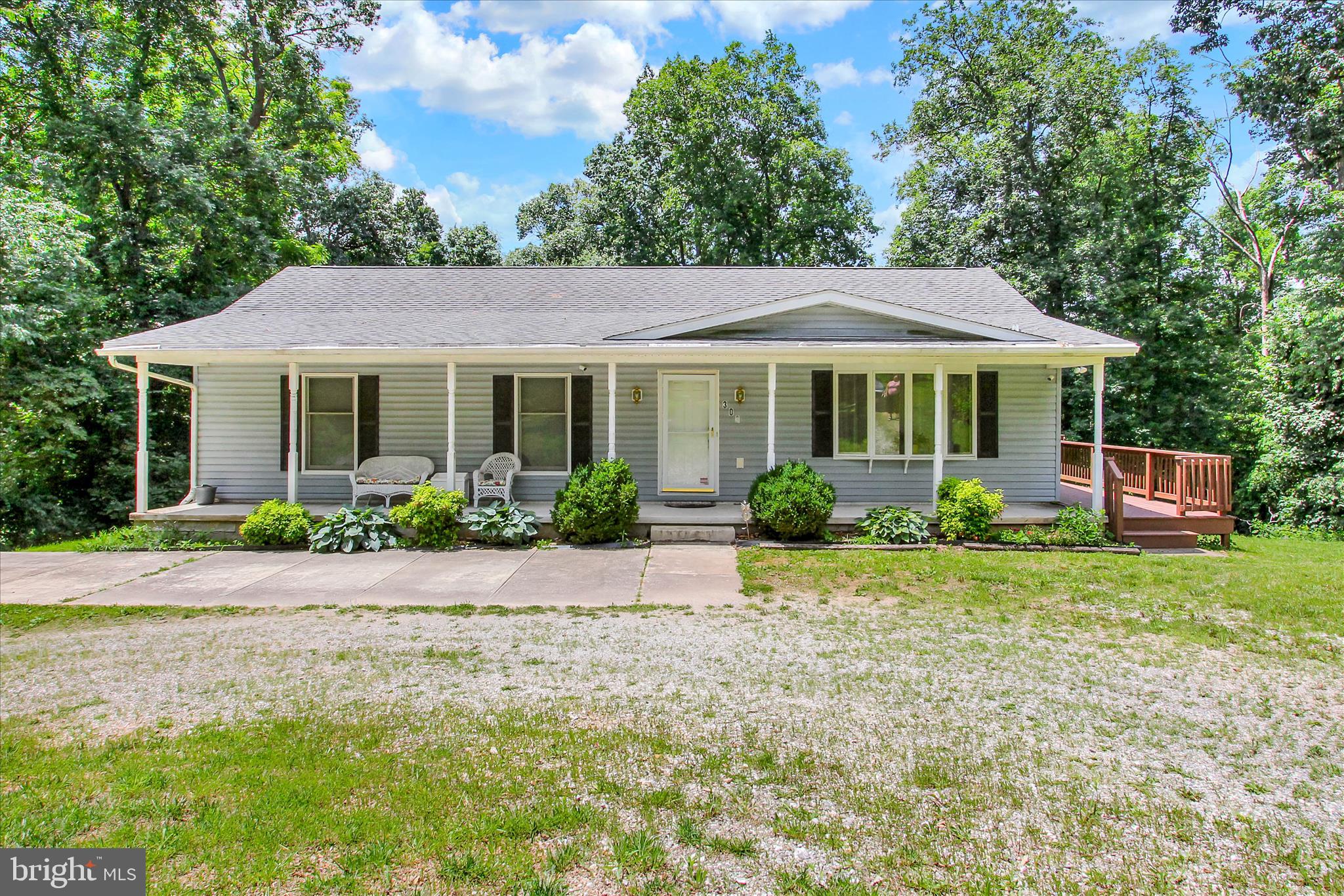 303 Crowl Road Westminster, MD 21158 - Photo 2 of 29 Gallery Image 2
