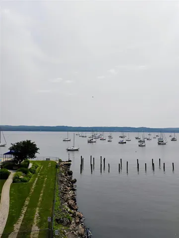 $364,500 | 103 Gedney Street, Unit 3B, Nyack, NY 10960