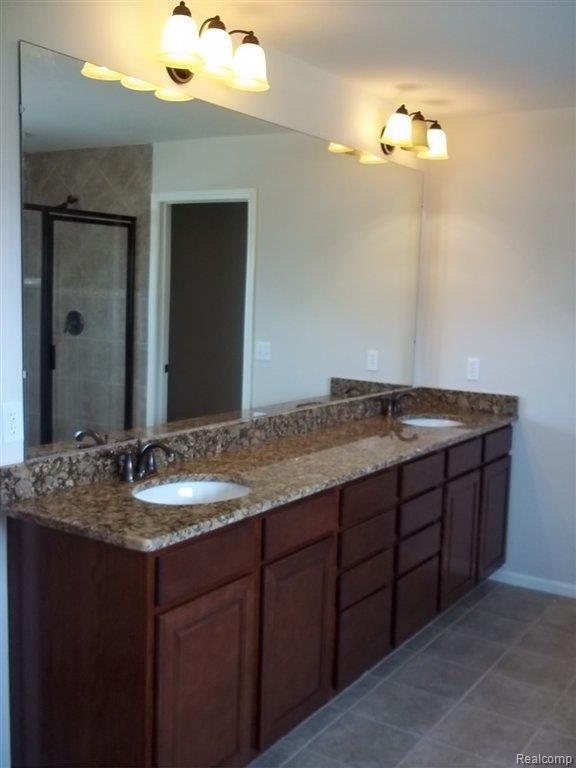 3631 Hogan Circle Rochester, MI 48307 - Photo 13 of 25 100_0296.JPG