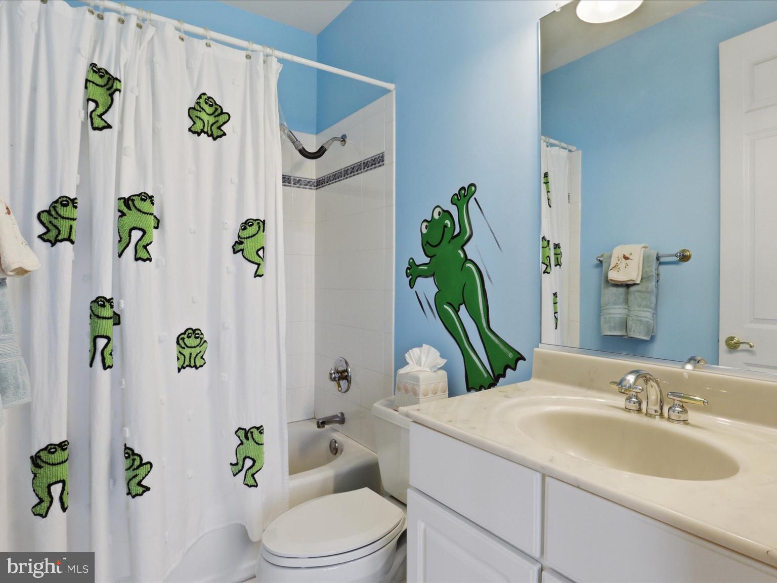 12709 Greenbriar Road Potomac, MD 20854 - Photo 73 of 120 Gallery Image 73