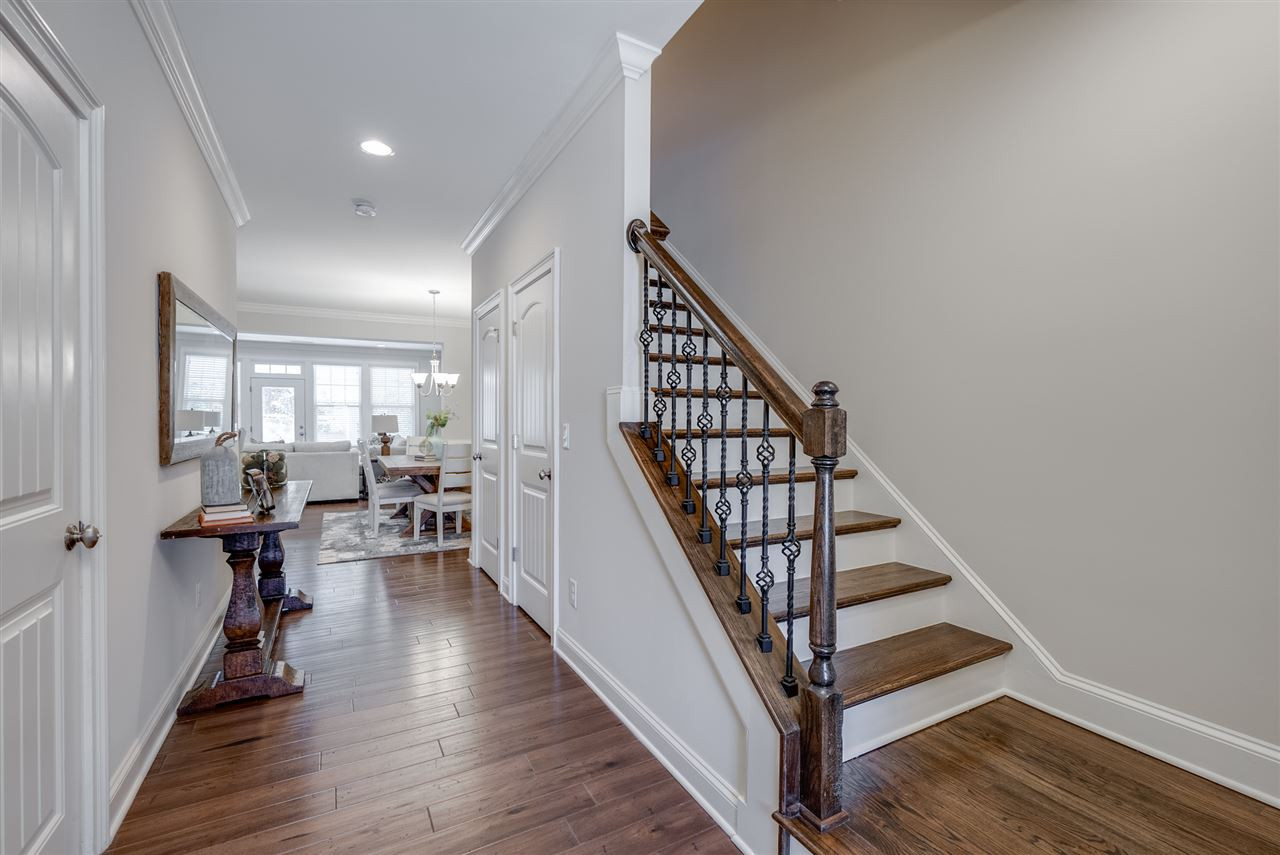 633 Fallon Grove Way Raleigh, NC 27608 - Photo 8 of 30 Photo 8