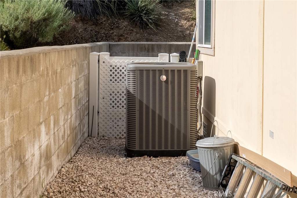 30000 Hasley Canyon Road, Unit 88 Castaic, CA 91384 - Photo 33 of 33 a view of outdoor space with seating area