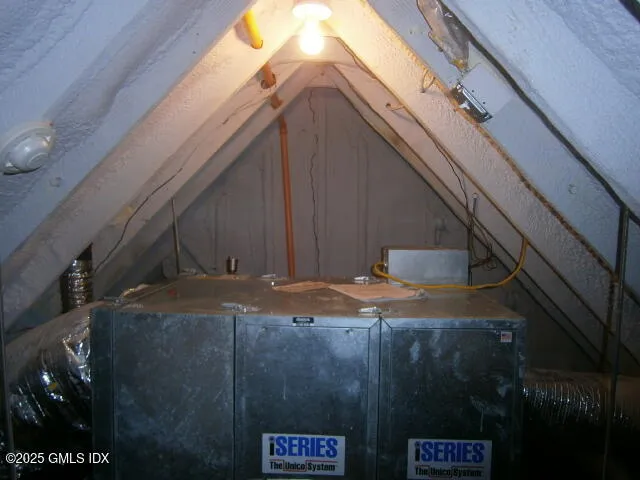 a close view of sink