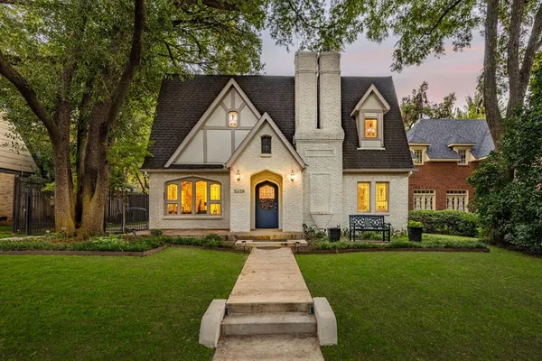 $1,599,000 | 5338 Mercedes Avenue, Dallas, TX 75206
