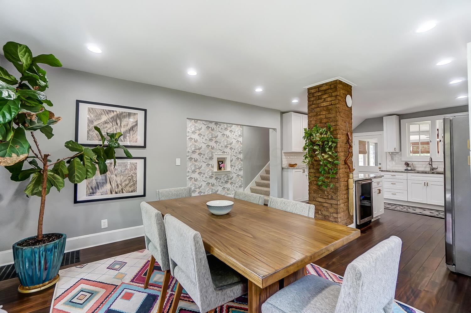 1885 Bryden Road Columbus, OH 43205 - Photo 9 of 45 Dining area