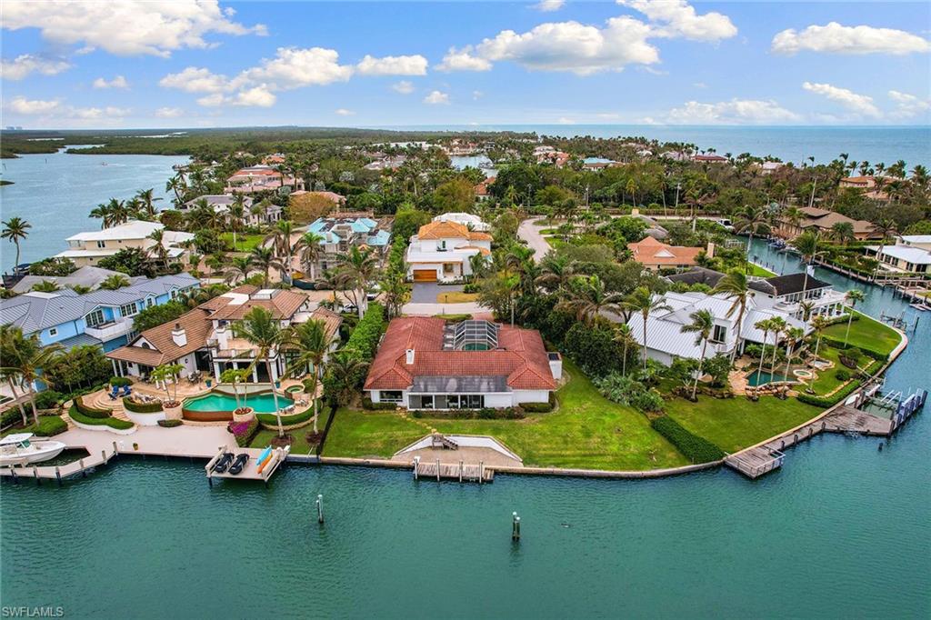 7 Sabre Lane Naples, FL 34102 - Photo 13 of 15