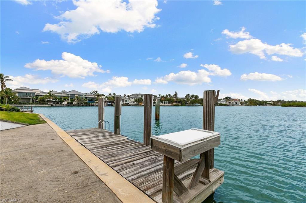 7 Sabre Lane Naples, FL 34102 - Photo 8 of 15