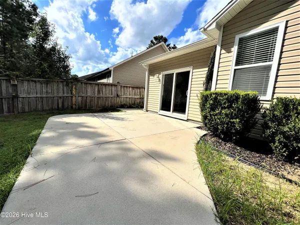 $1,975 | 9413 Night Harbor Drive, Leland, NC 28451