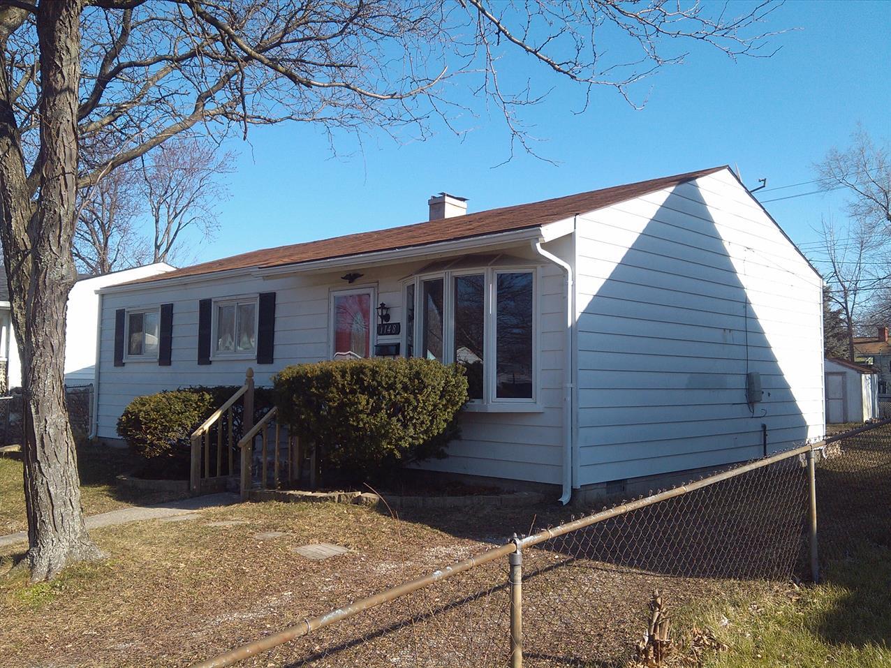 1148 Fall River Road Ypsilanti, MI 48198 - Photo 2 of 13 Exterior (side)